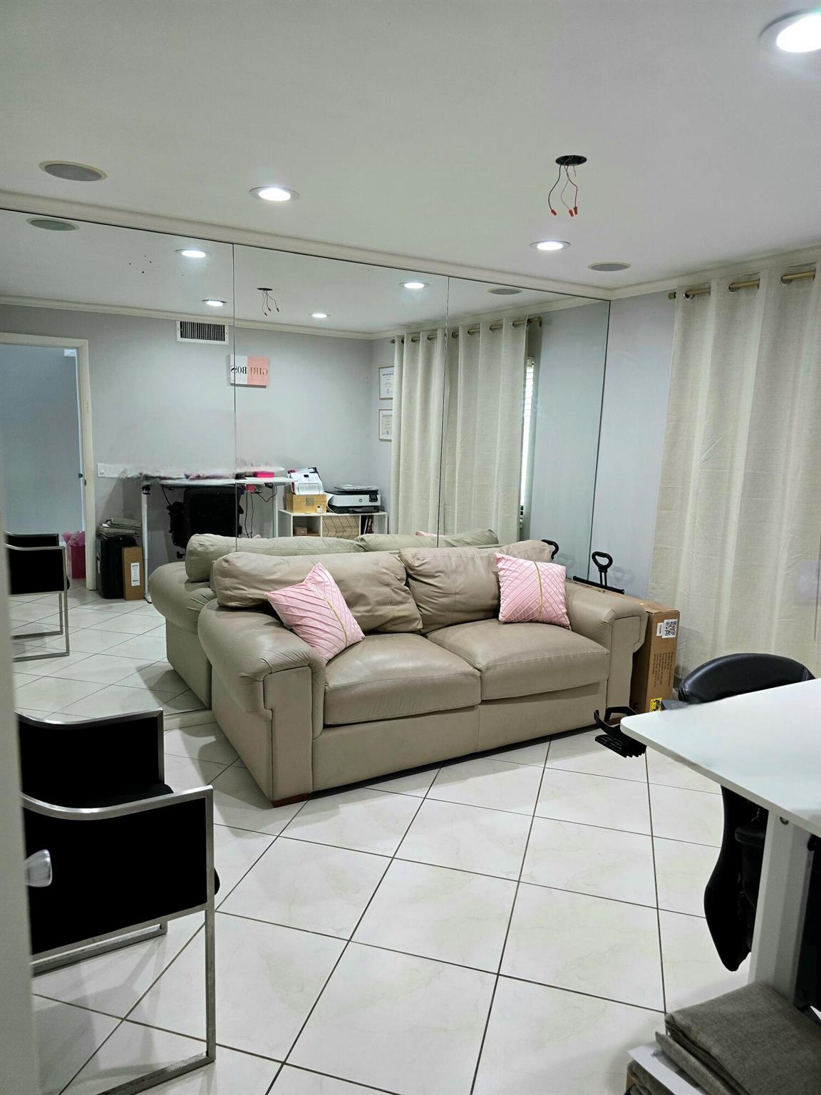 FOUNTAINS OF PALM BEACH C - Residential