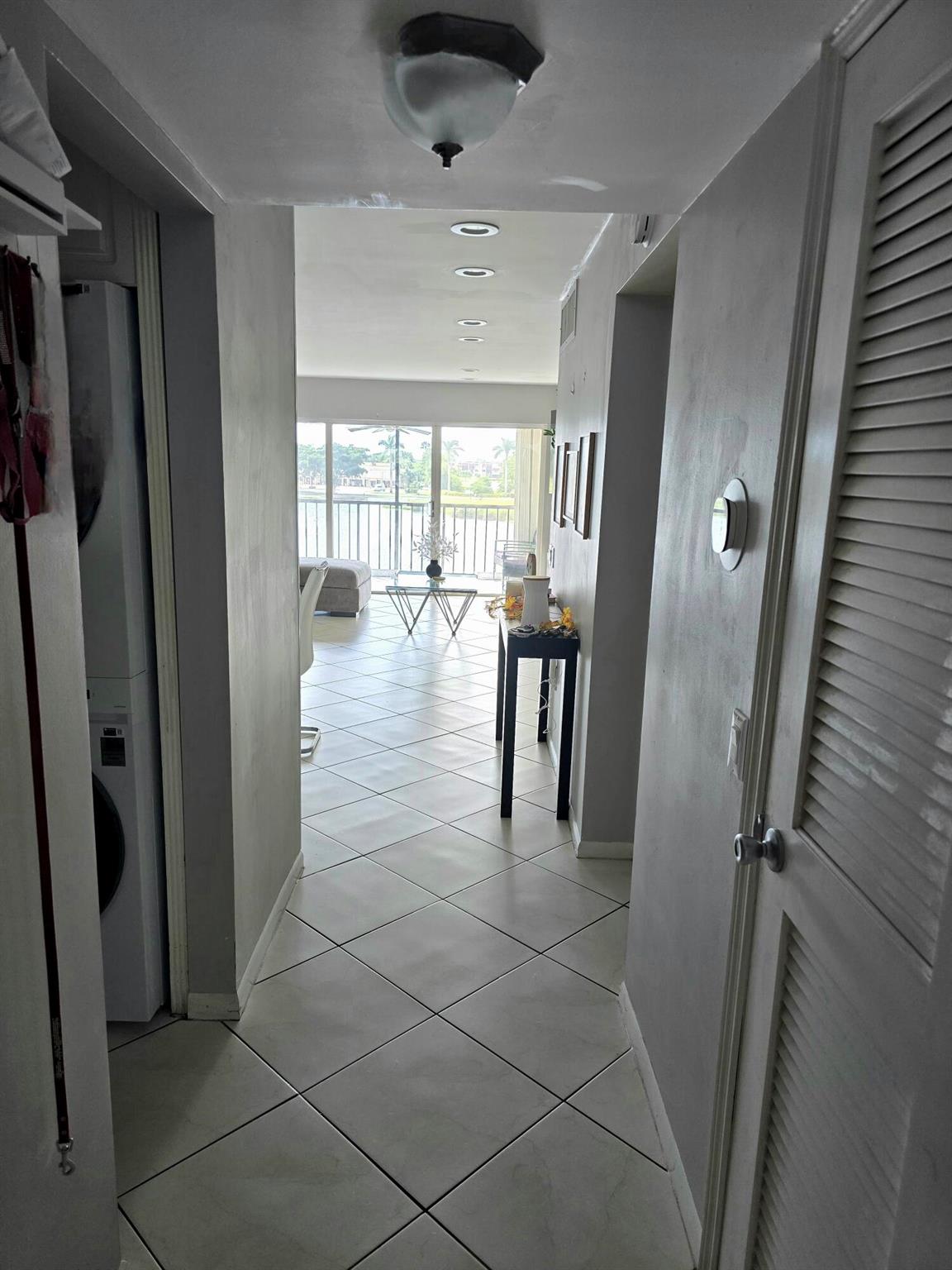 FOUNTAINS OF PALM BEACH C - Residential