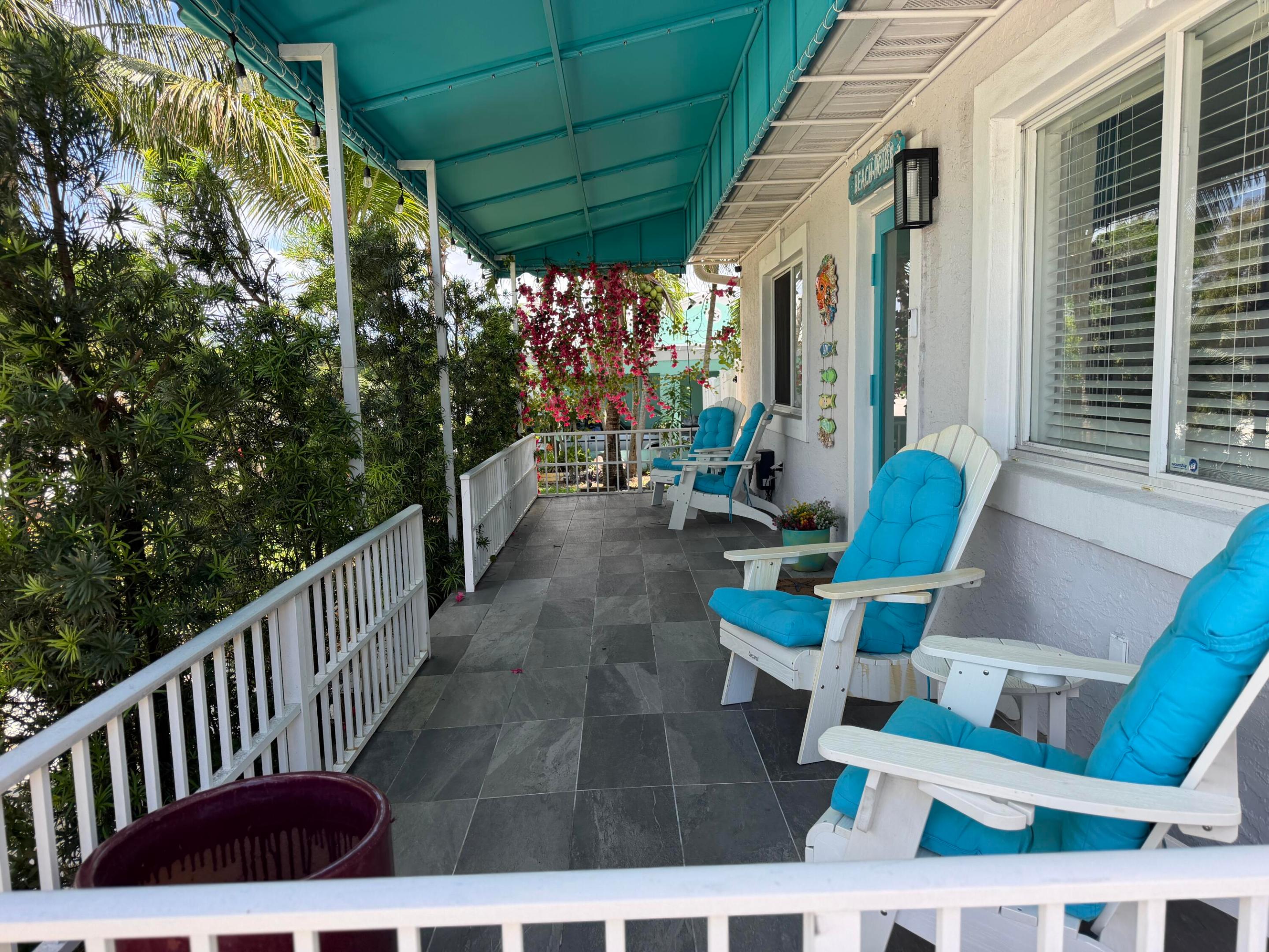 468 W Ocean Avenue