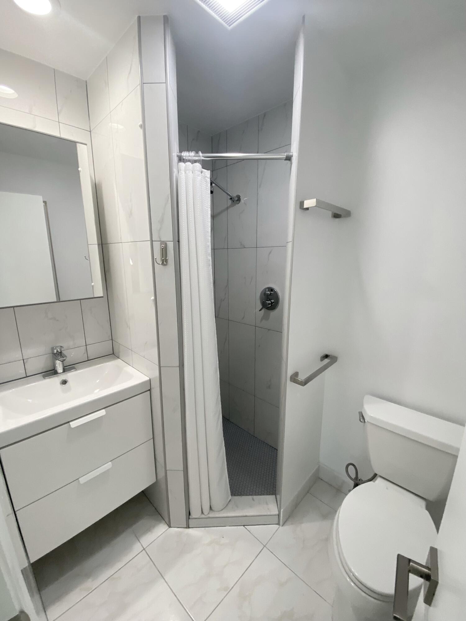 PINES OF DELRAY - Residential