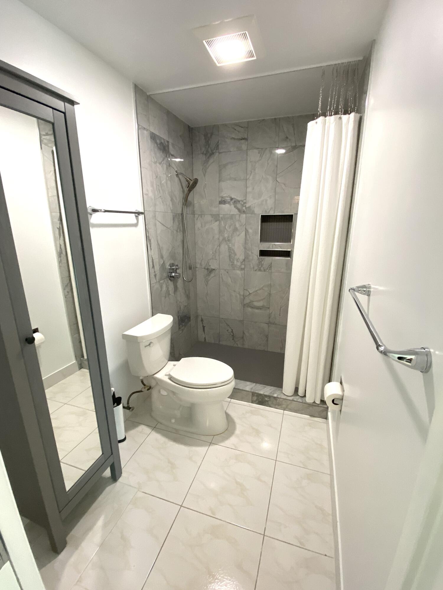 PINES OF DELRAY - Residential