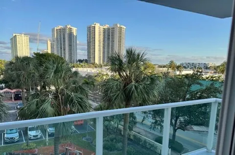 3233 NE 34th St Unit 415, Fort Lauderdale, FL 33308 - MLS#: F10480632