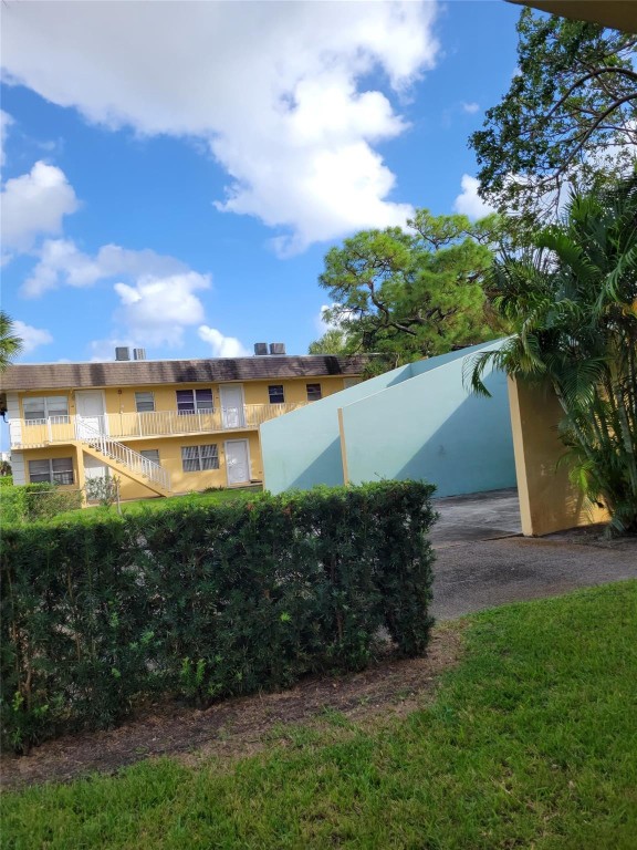 Village Park @ Oakland - Residential