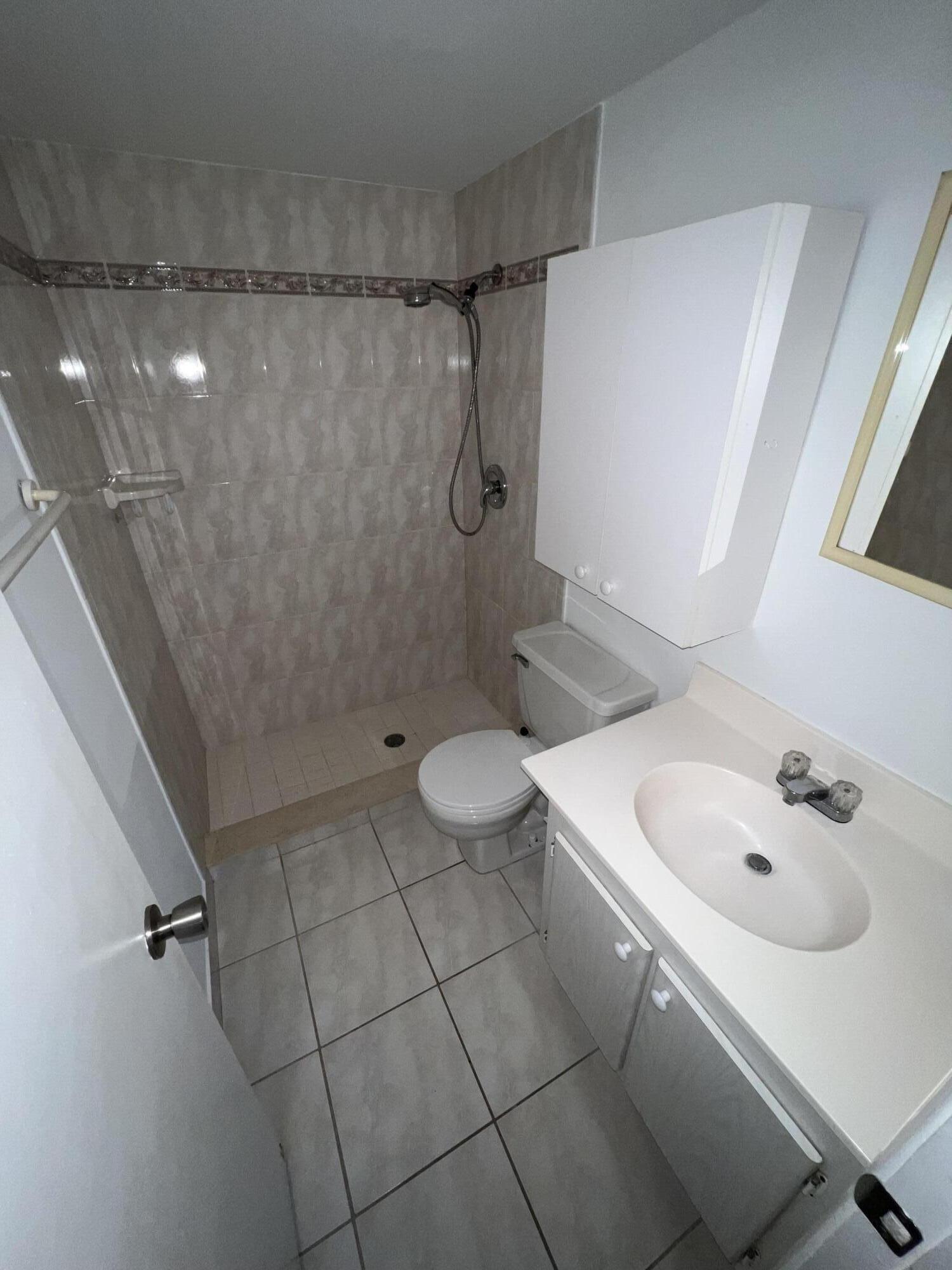 SANDALFOOT BLVD APTS CONDO - Residential