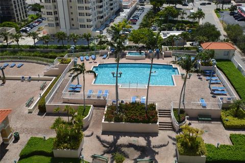 Condominium in Fort Lauderdale FL 3020 32nd Ave Ave 5.jpg