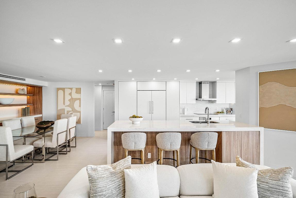 550 S Ocean Boulevard 1003/1001