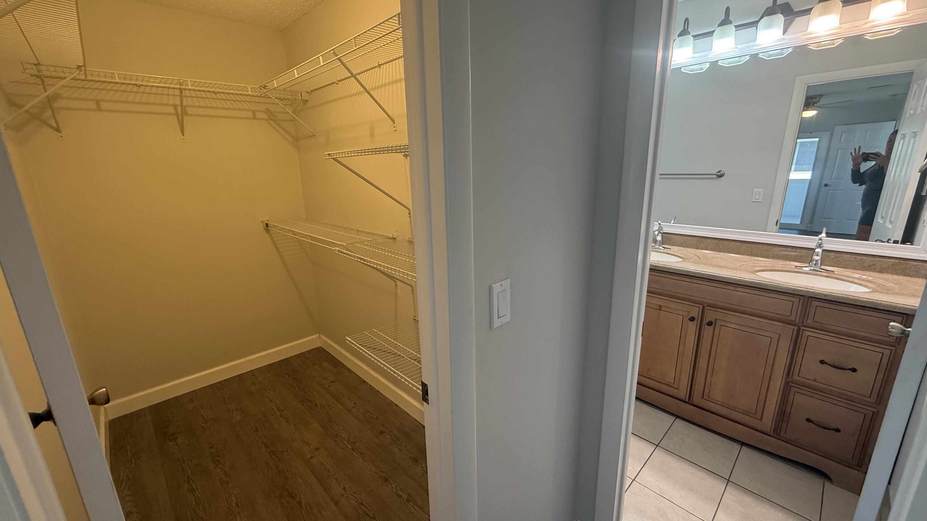 PALM BEACH LEISUREVILLE SEC 9 - Residential Lease