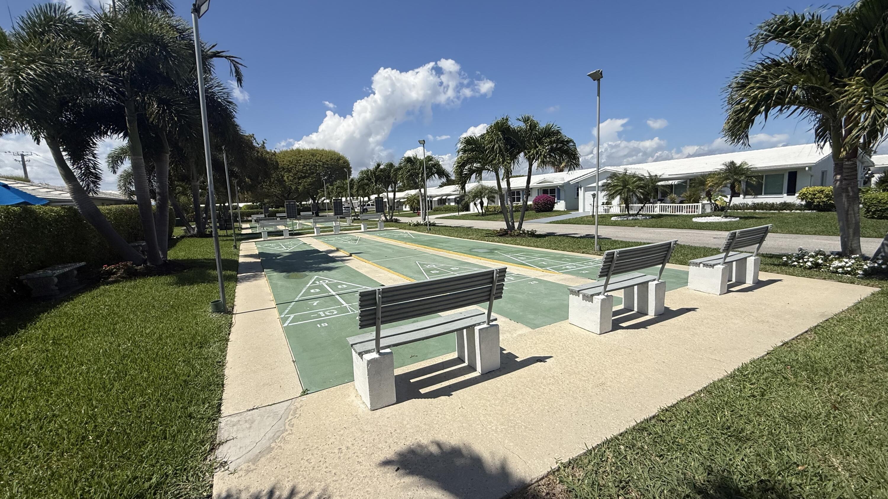 PALM BEACH LEISUREVILLE SEC 9 - Residential Lease