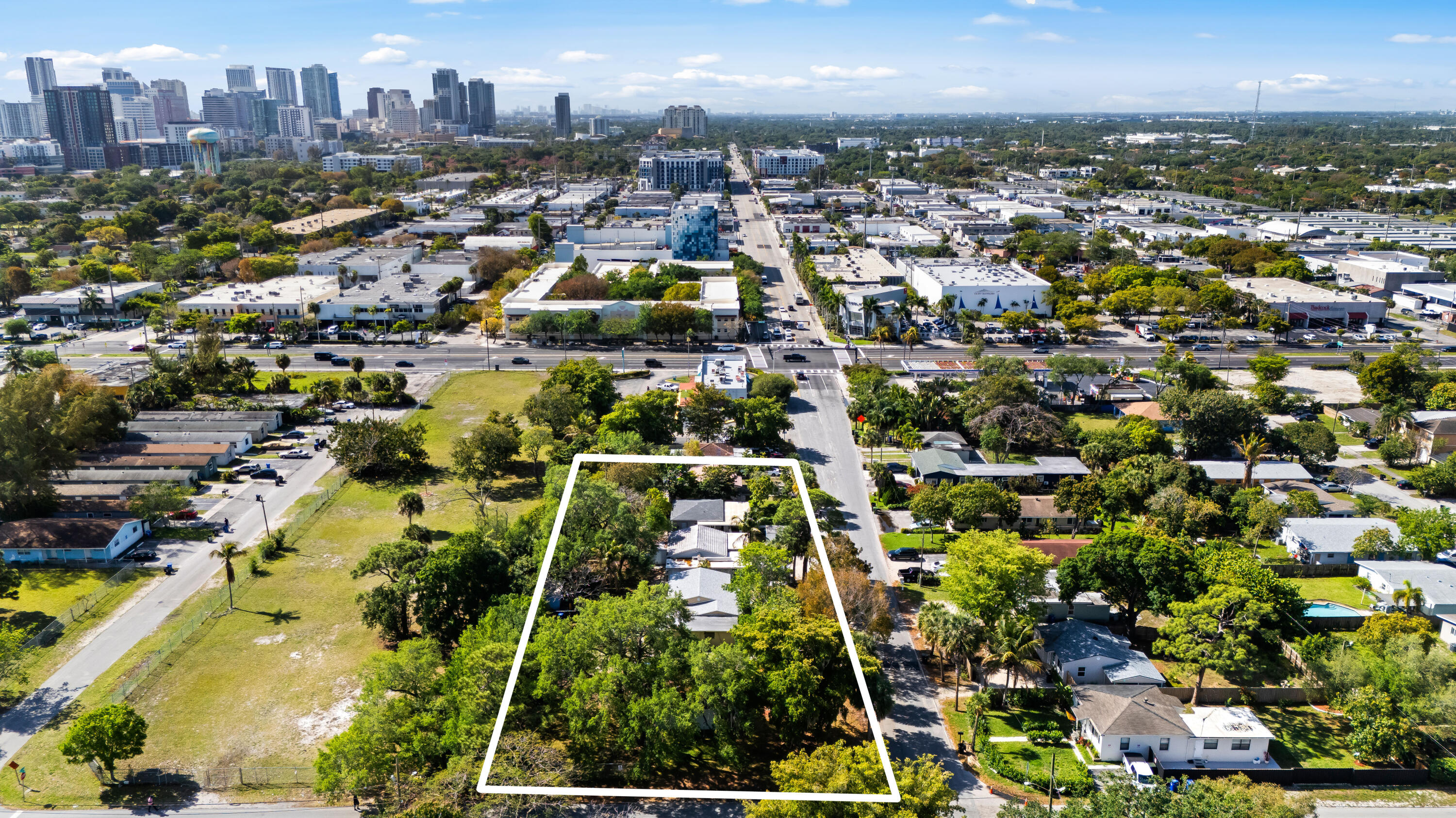 1026-1044 NW 7th Avenue