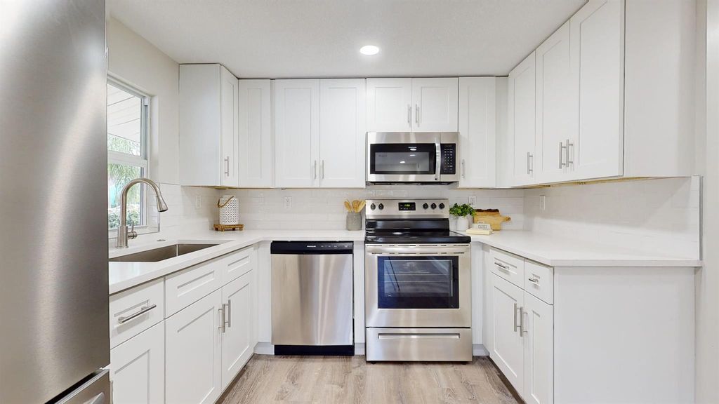 Photo of 6674 4th Street, Jupiter, FL 33458 (MLS # R10928383)