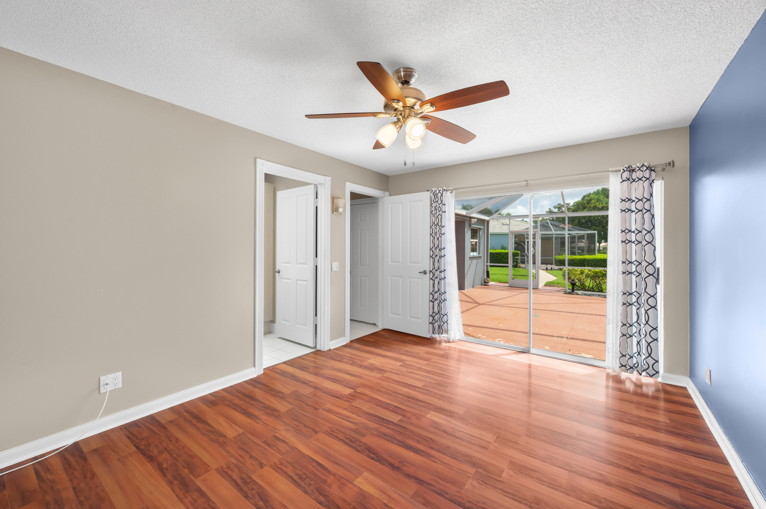 METES AND BOUNDS - Residential