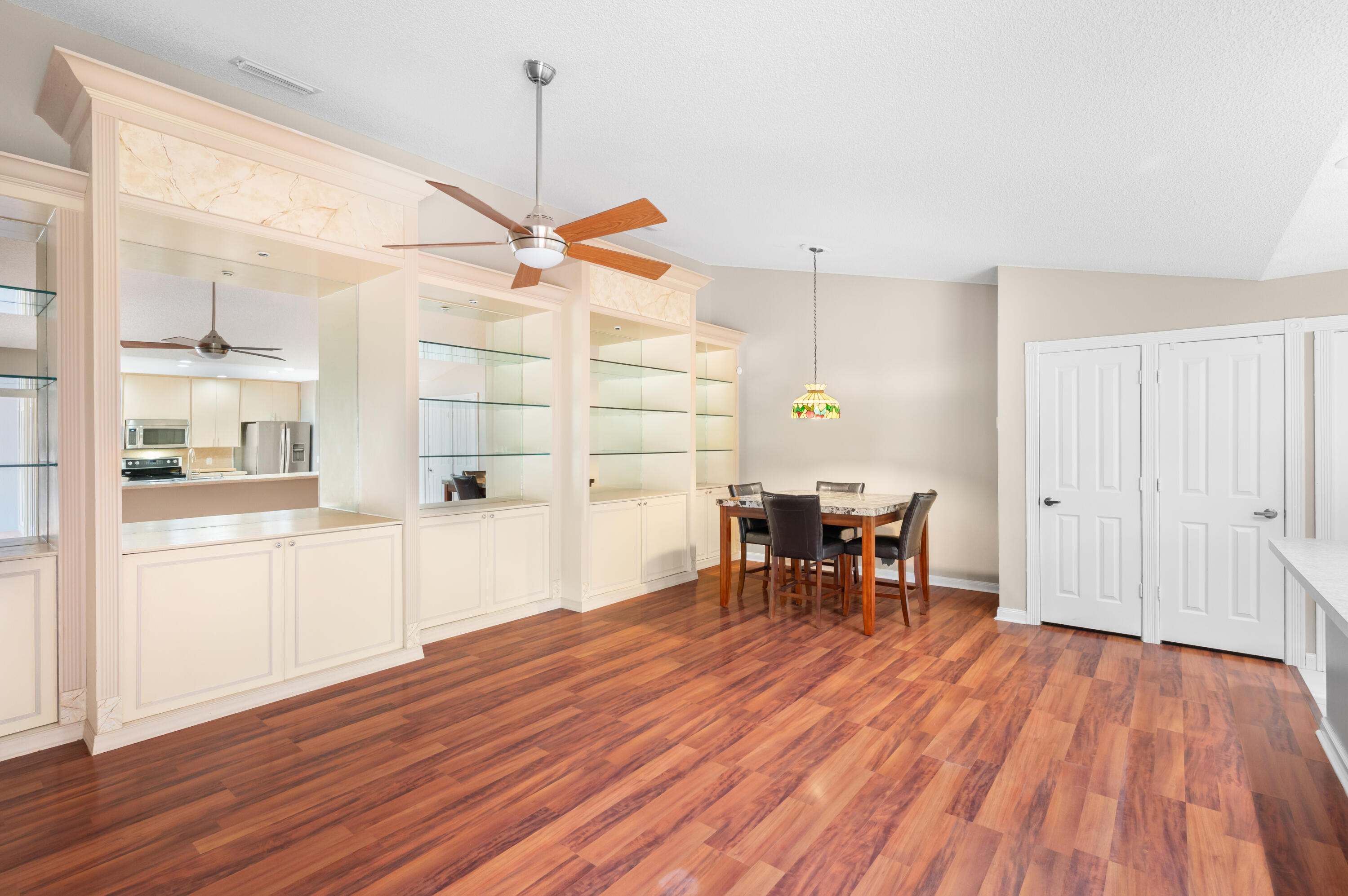 METES AND BOUNDS - Residential