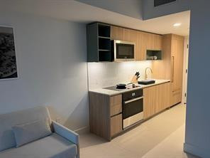 NATIIVO CONDO - Residential Lease