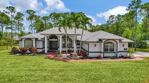 A home in Loxahatchee