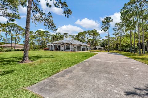 A home in Loxahatchee