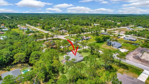 A home in Loxahatchee