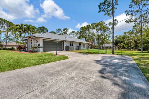 A home in Loxahatchee