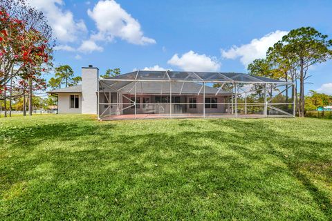 A home in Loxahatchee