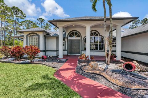 A home in Loxahatchee