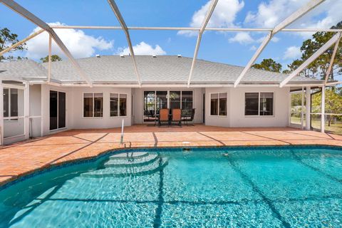 A home in Loxahatchee