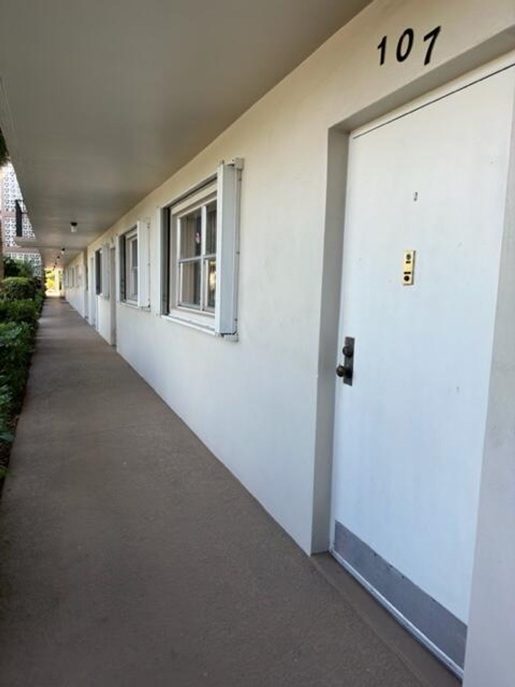 Photo of 2010 S Federal Highway #107, Boynton Beach, FL 33435 (MLS # R11063940)