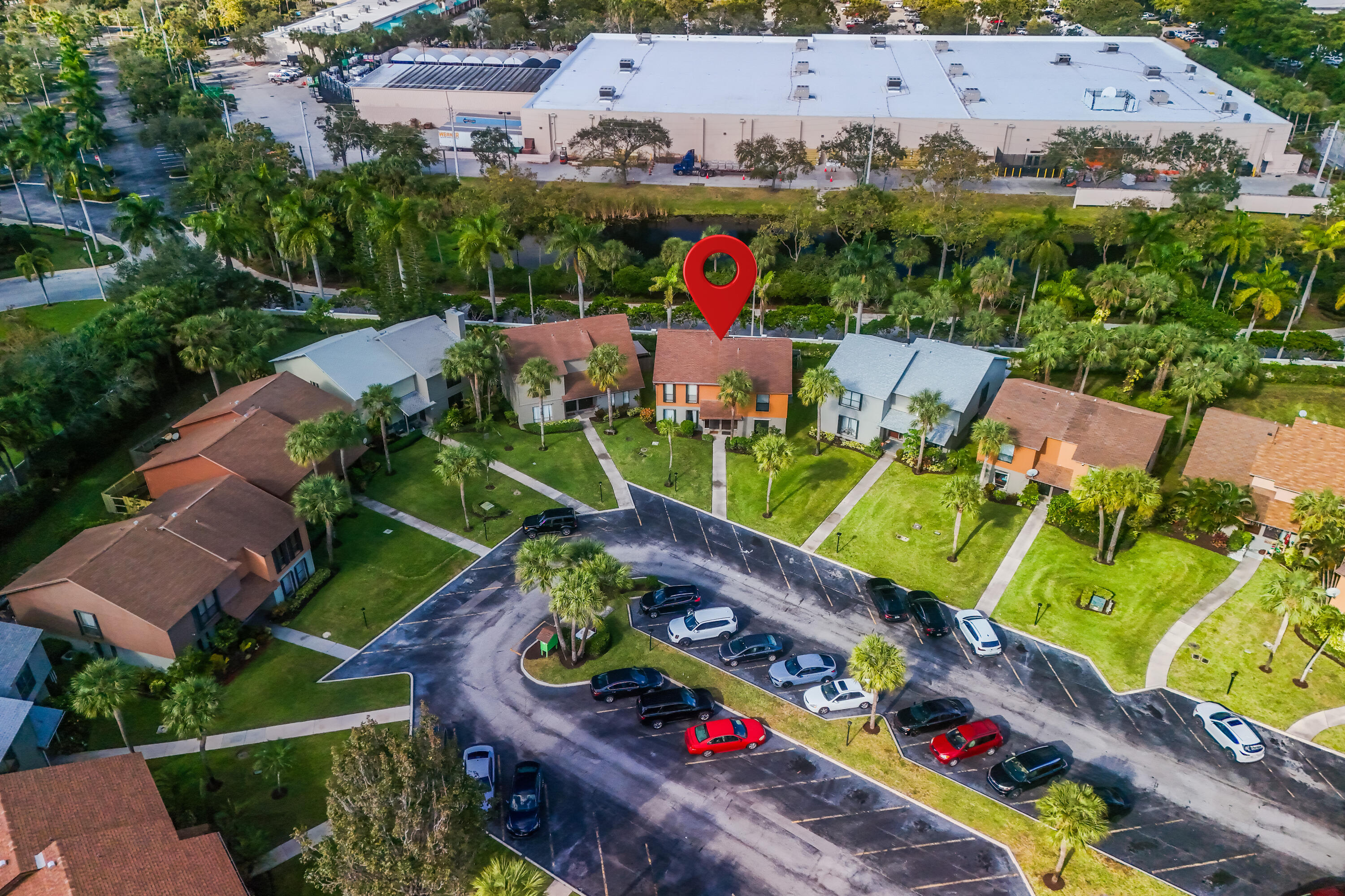 SANDTREE - Residential