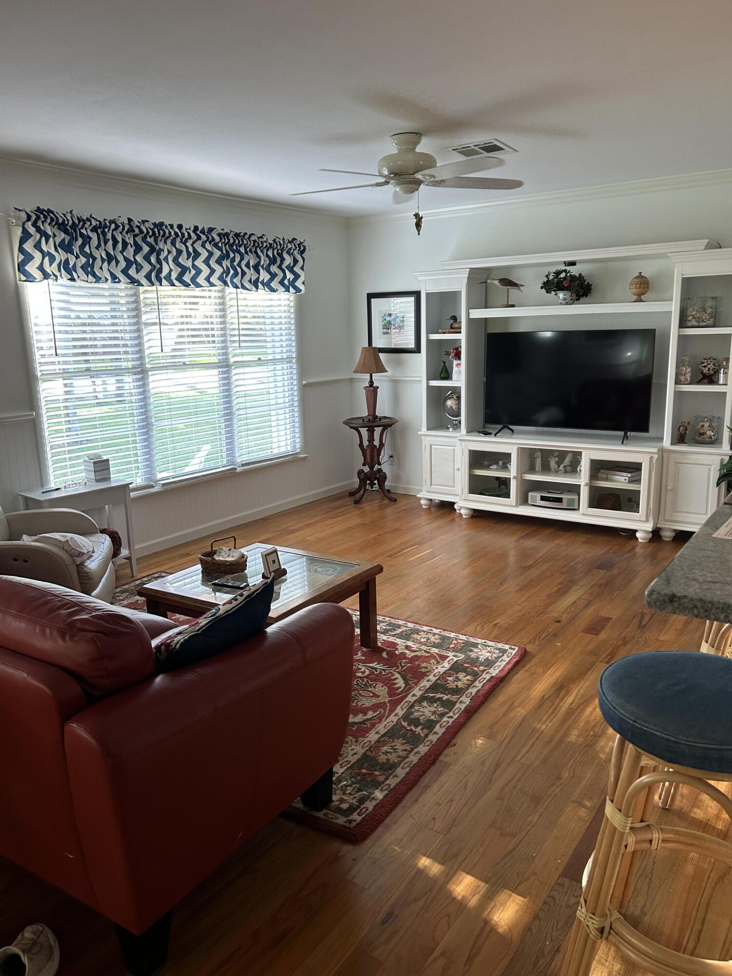 Oceanaire Heights - Residential