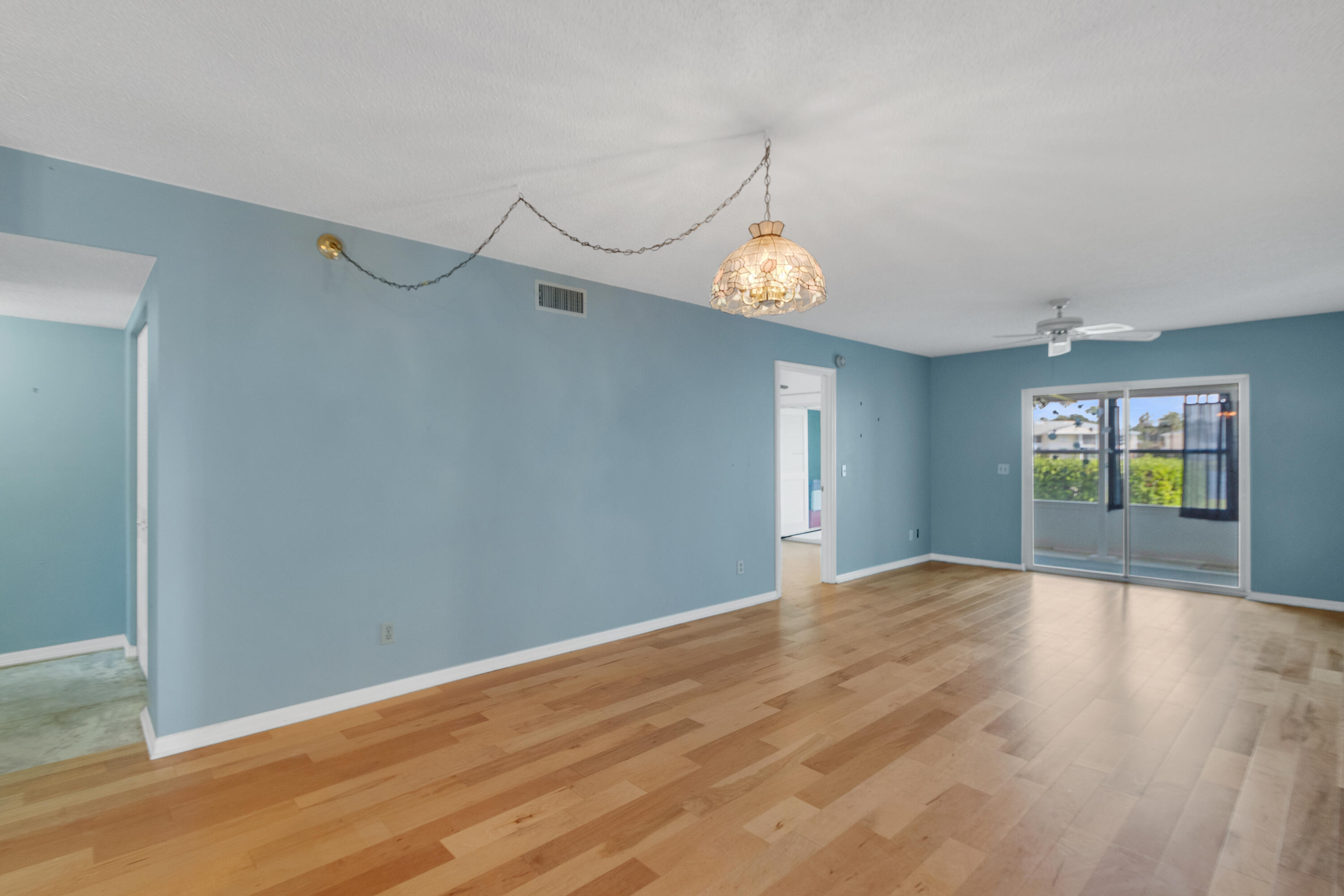 356 Grove Isle Circle