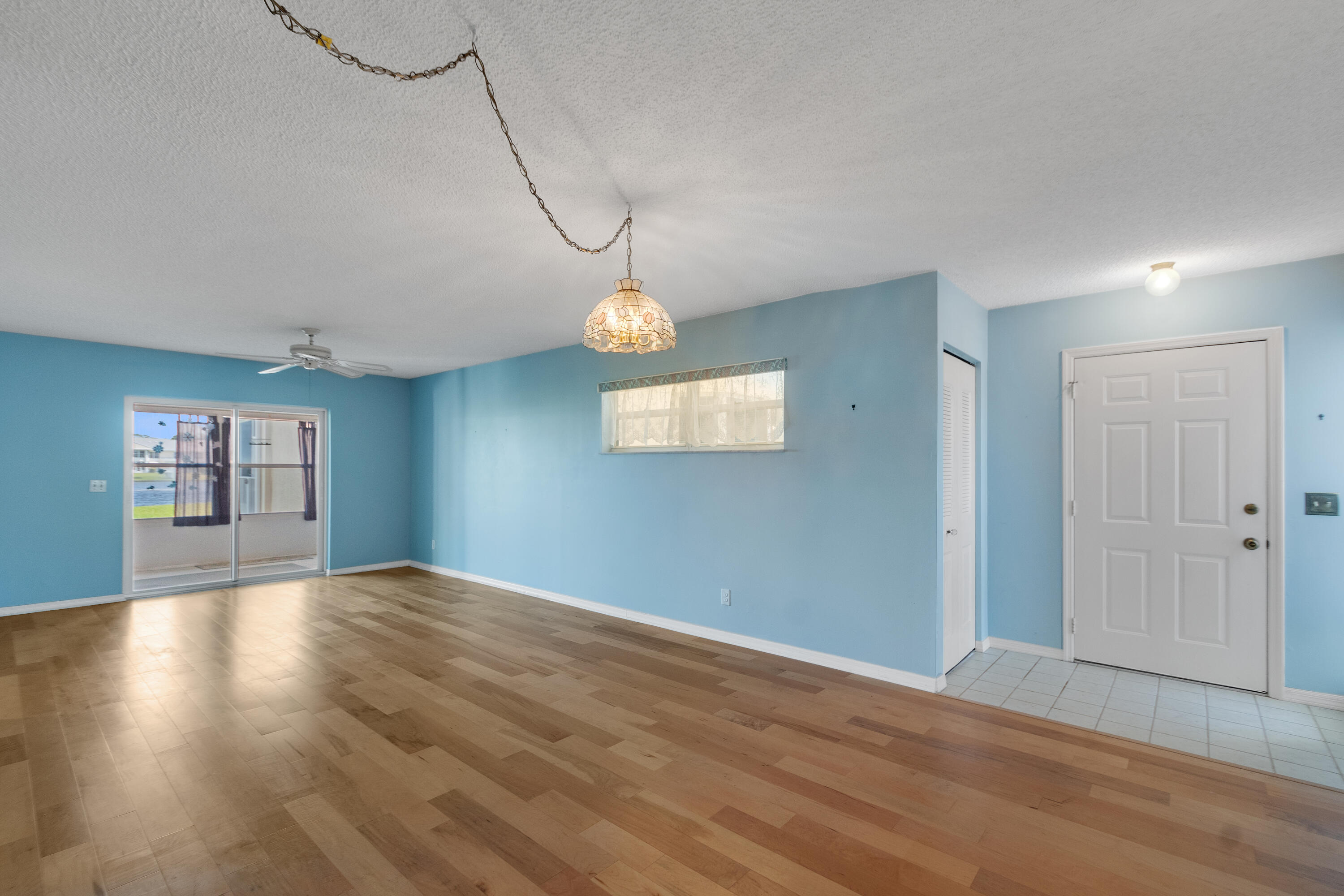 356 Grove Isle Circle