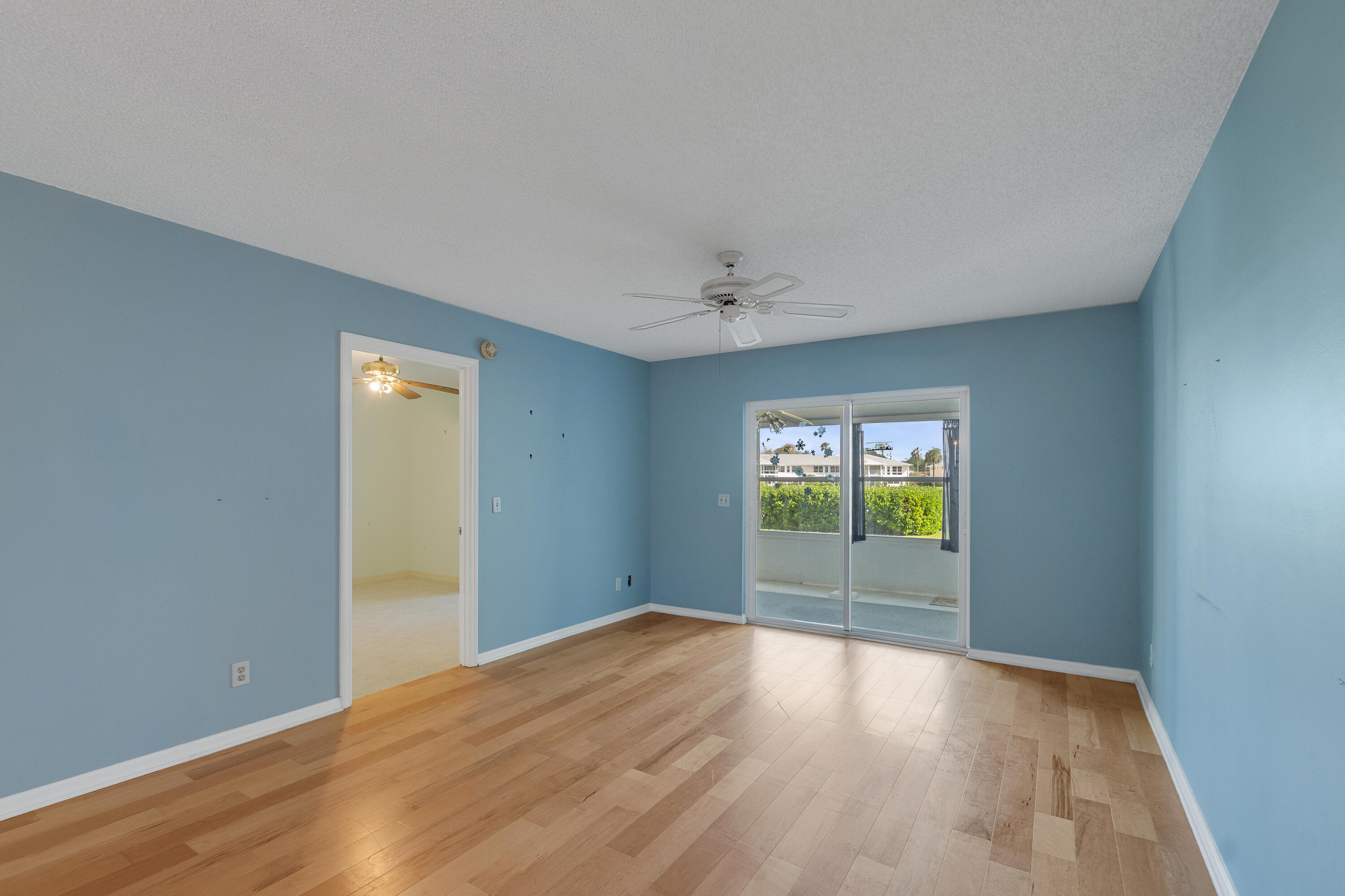 356 Grove Isle Circle