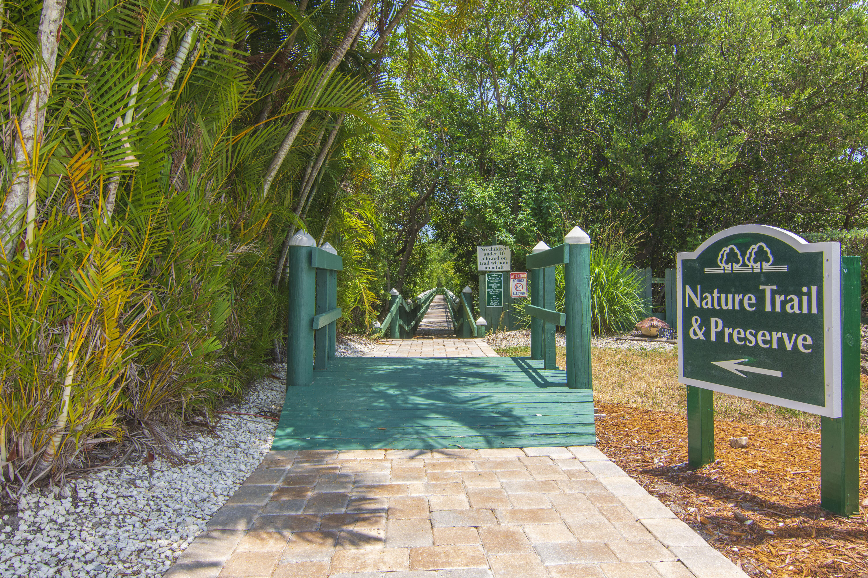 GROVE ISLE EAST CONDOMINIUM - Residential