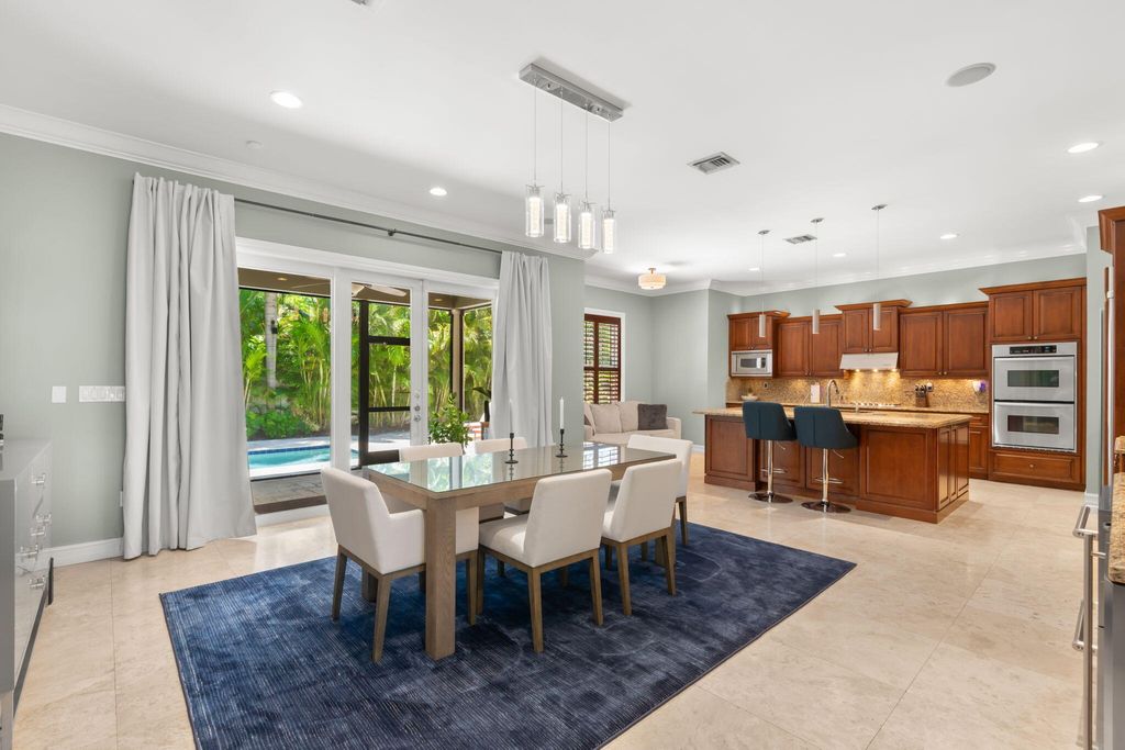 Photo of 633 NE 20th Street, Wilton Manors, FL 33305 (MLS # B26039937)
