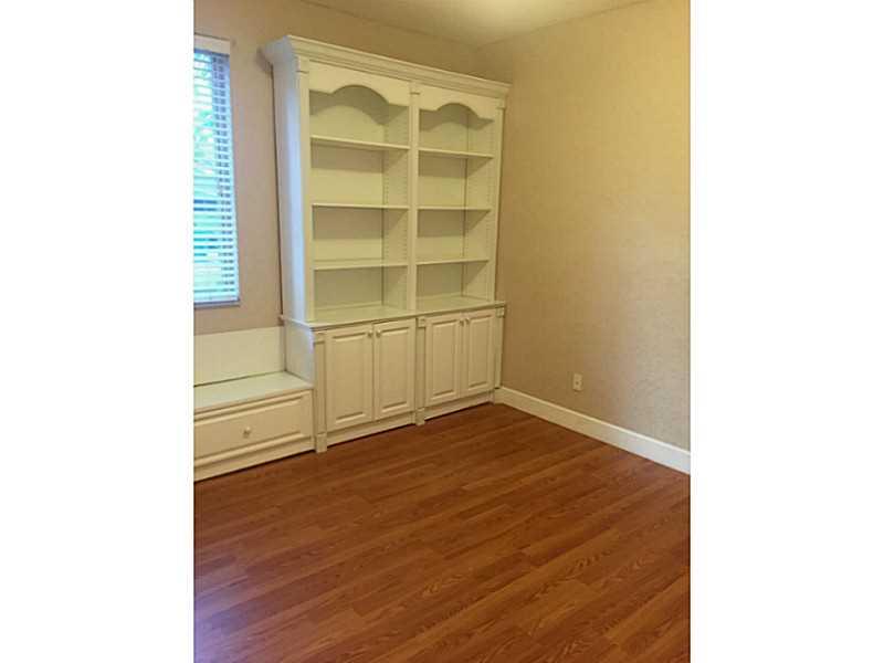 WINDSOR PALMS - Residential