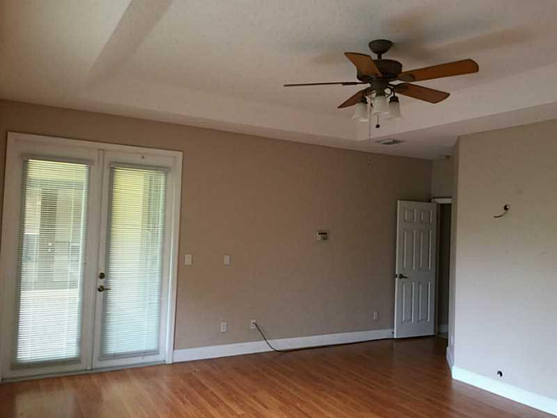 WINDSOR PALMS - Residential