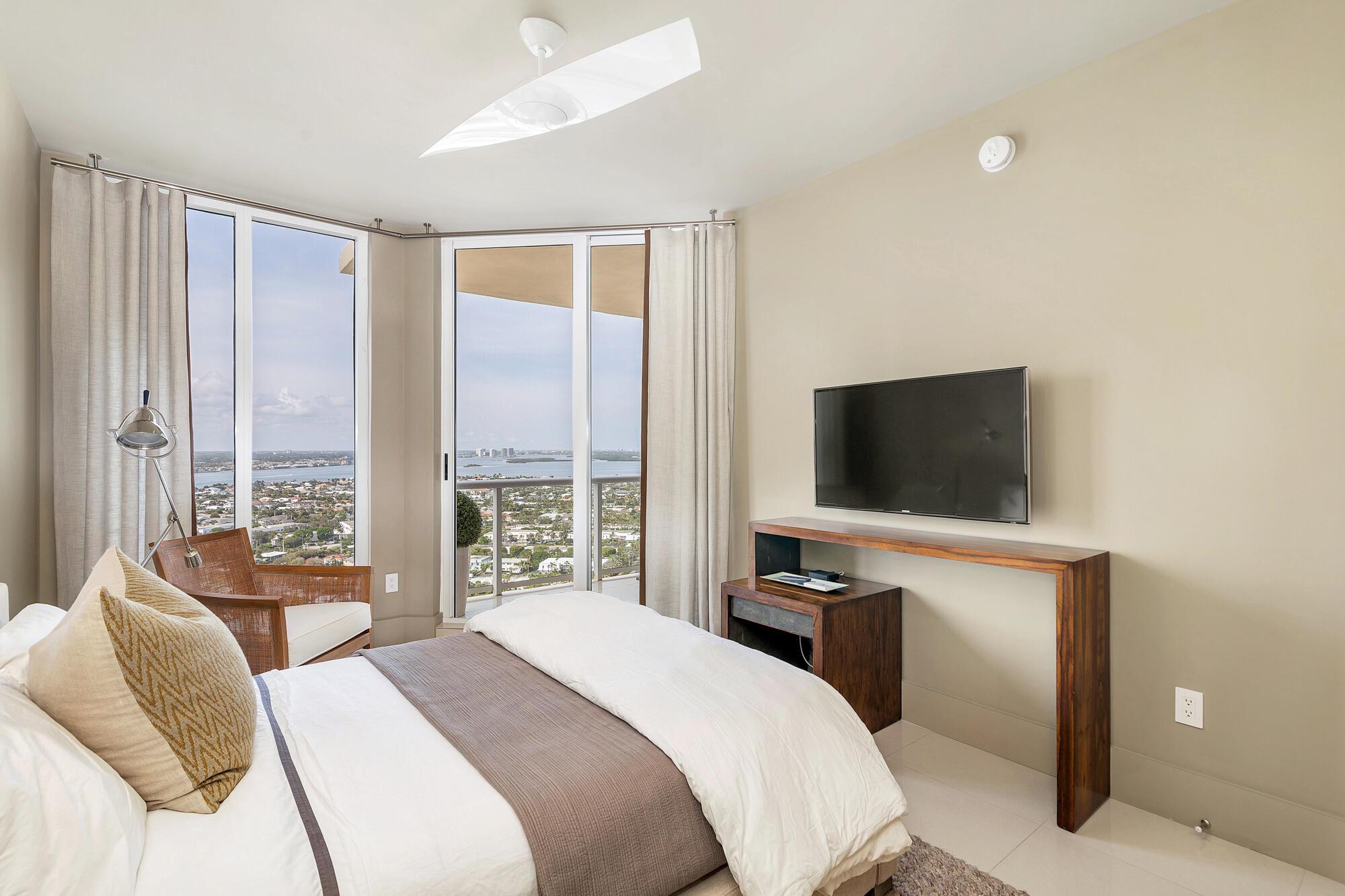 2700 NORTH OCEAN CONDO - Residential