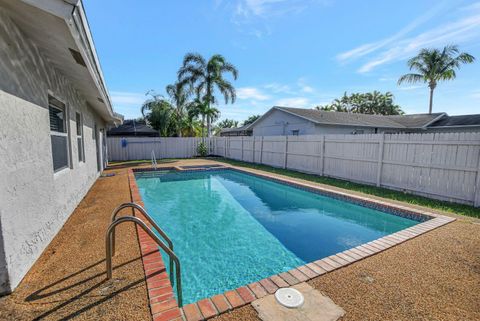 9632 Saddlebrook Drive Boca Raton FL 33496