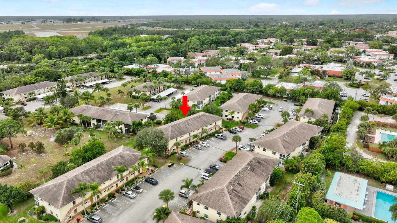 KINGSWOOD CONDO - Residential