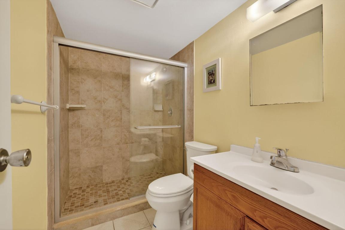 KINGSWOOD CONDO - Residential