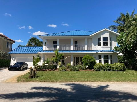 A home in Lake Worth Beach