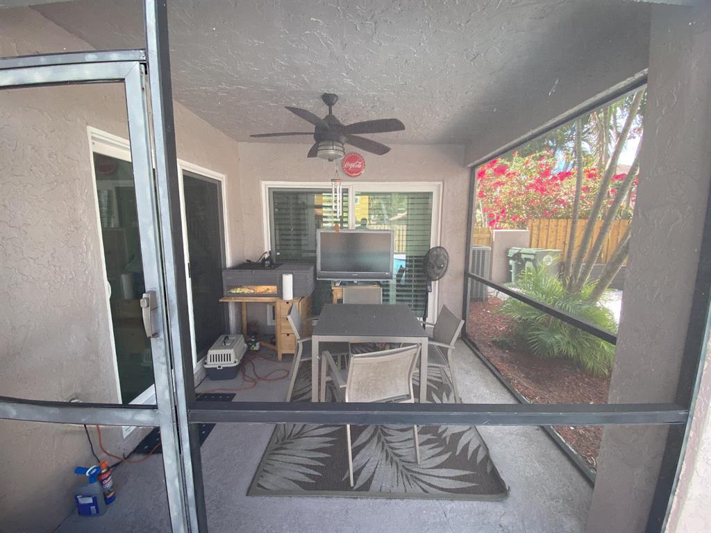 WINSTON PARK SEC 1 - Residential