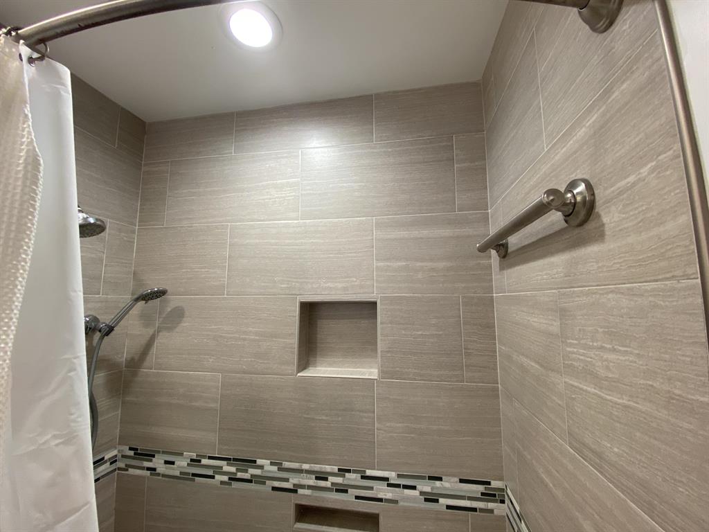 WINSTON PARK SEC 1 - Residential