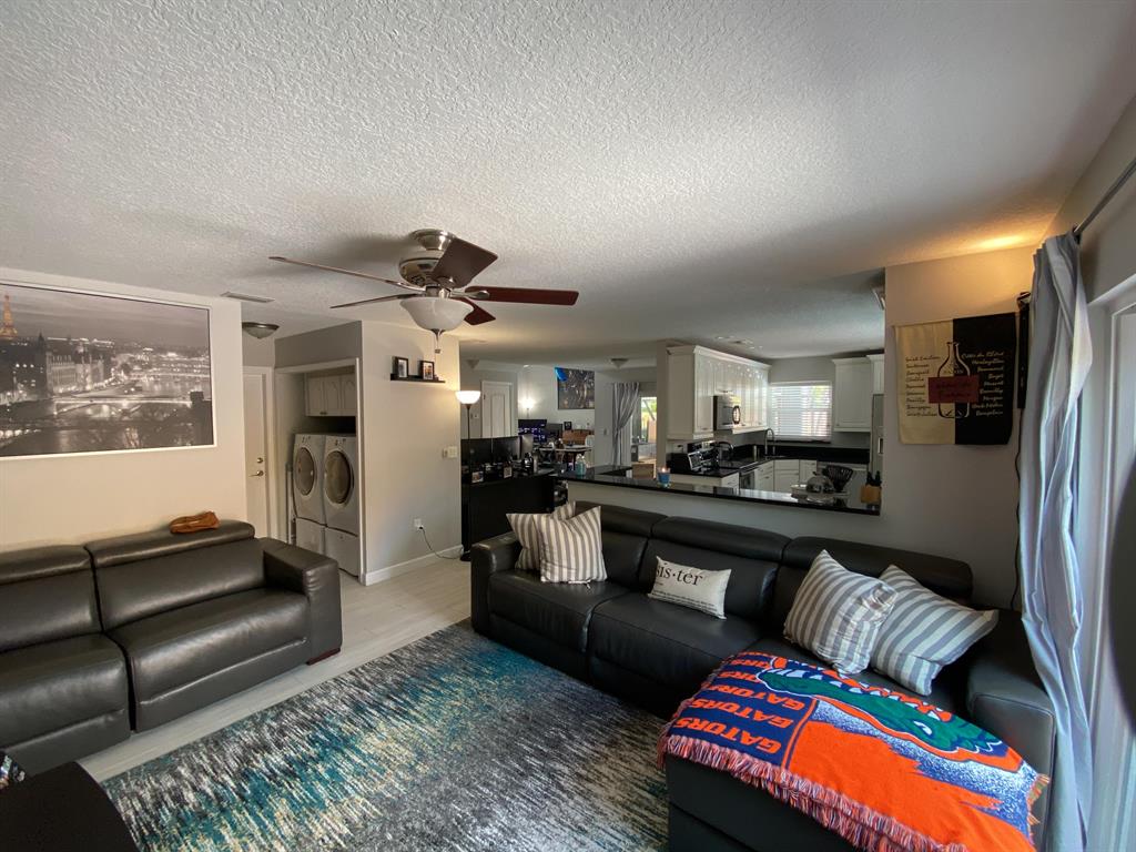 WINSTON PARK SEC 1 - Residential