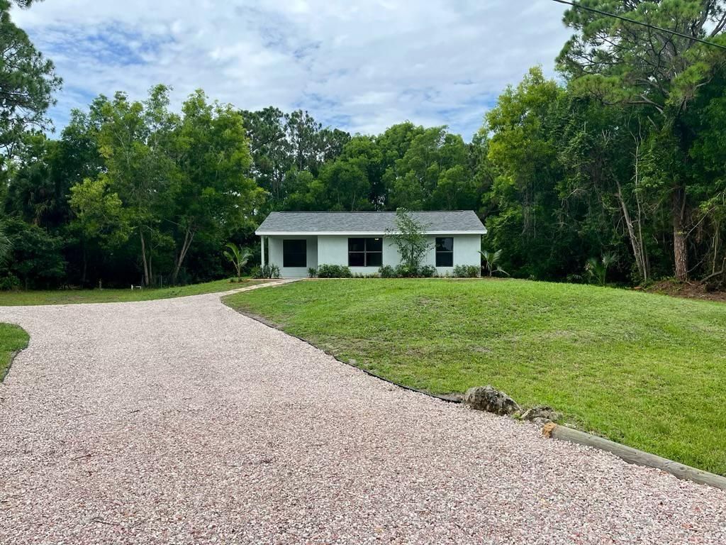 Photo of 14788 76th Road N, Loxahatchee, FL 33470 (MLS # R11003851)