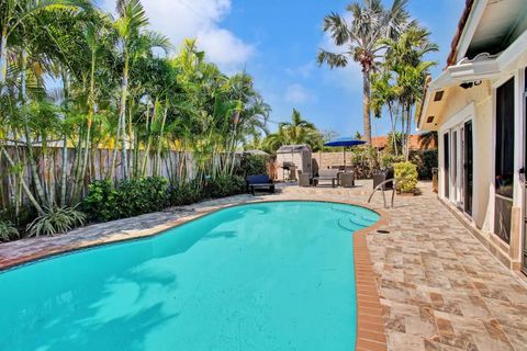 A home in Deerfield Beach