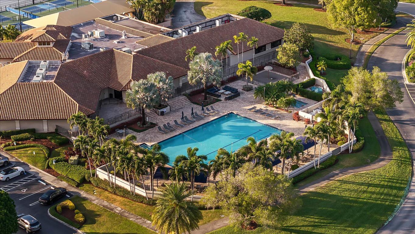 PLUM AT BOCA POINTE CONDOS ONE THRU 15 FILED IN OR - Residential