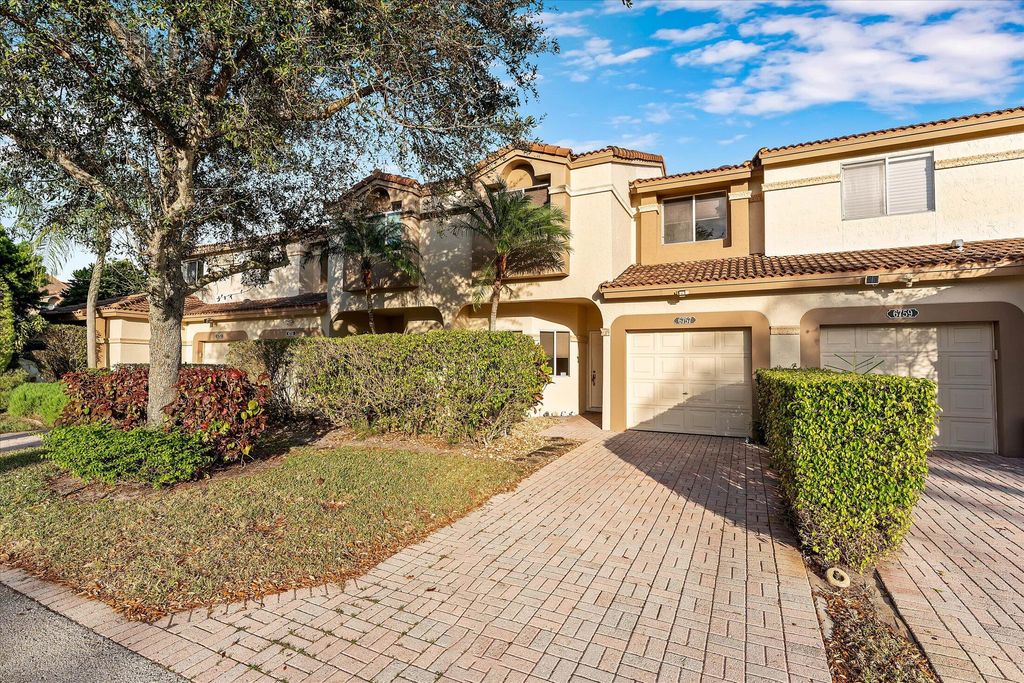Photo of 6757 Via Regina #3, Boca Raton, FL 33433 (MLS # R11155681)