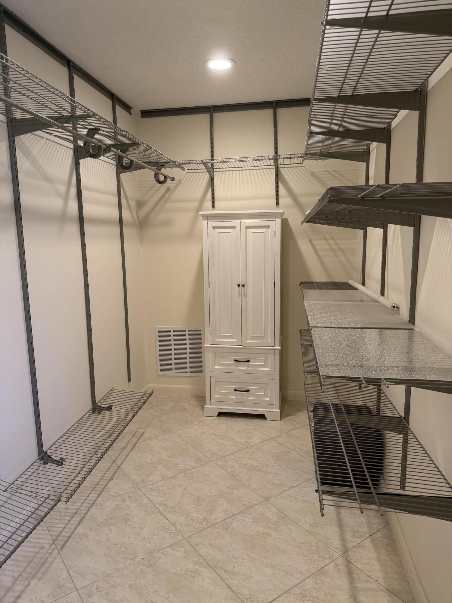 PINES OF DELRAY NORTH CONDO - Residential