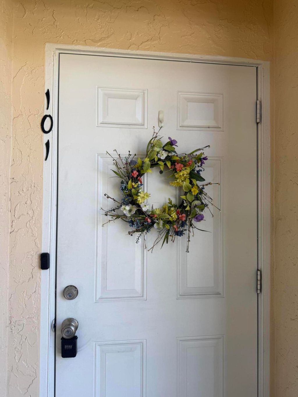 Photo of 1360 NW 19th Terrace #101, Delray Beach, FL 33445 (MLS # B26032108)
