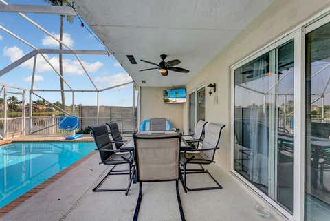 Tiny photo for 7312 Heathley Drive, Lake Worth, FL 33467 (MLS # B26052039)