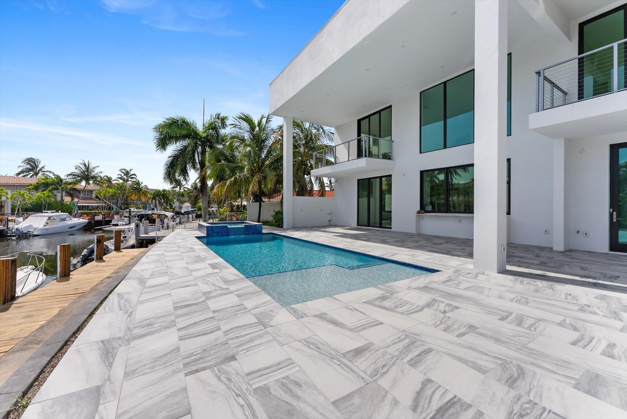 HILLSBORO HARBOR - Residential